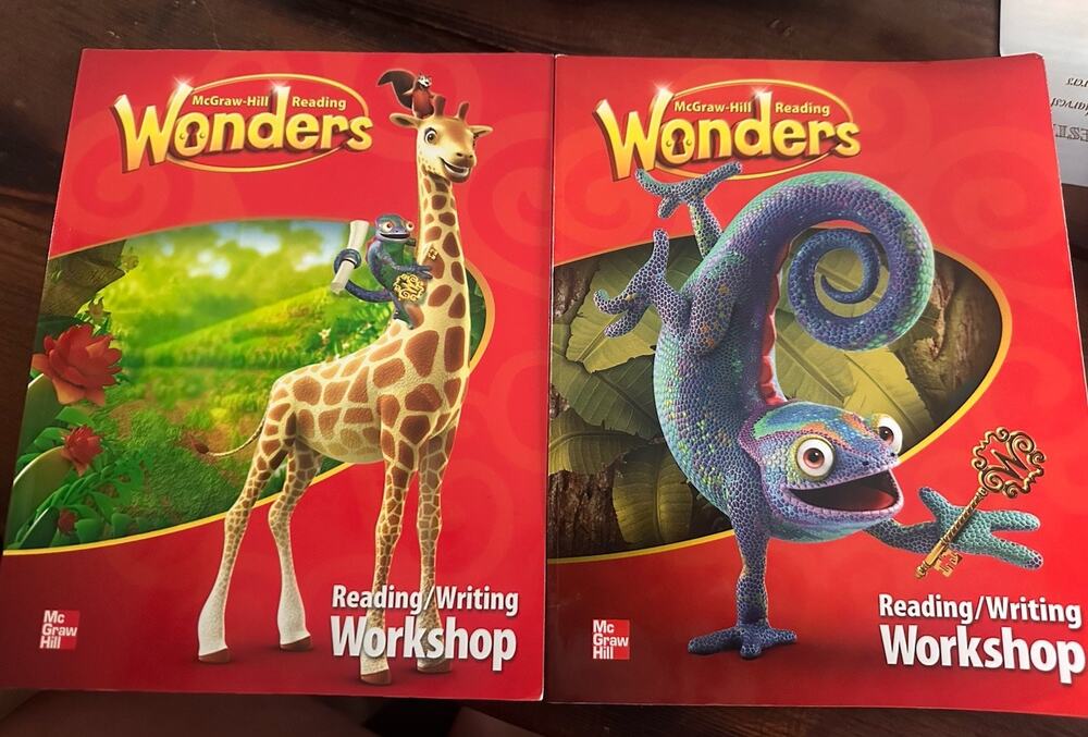 McGraw Hill Reading Wonders Reading/writing Workshop set Volume 1&3 Grade 1